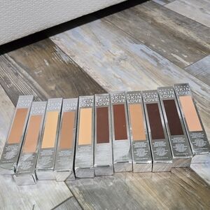 BECCA Skin Love Weightless Blur Foundation Collection NIB various Colors